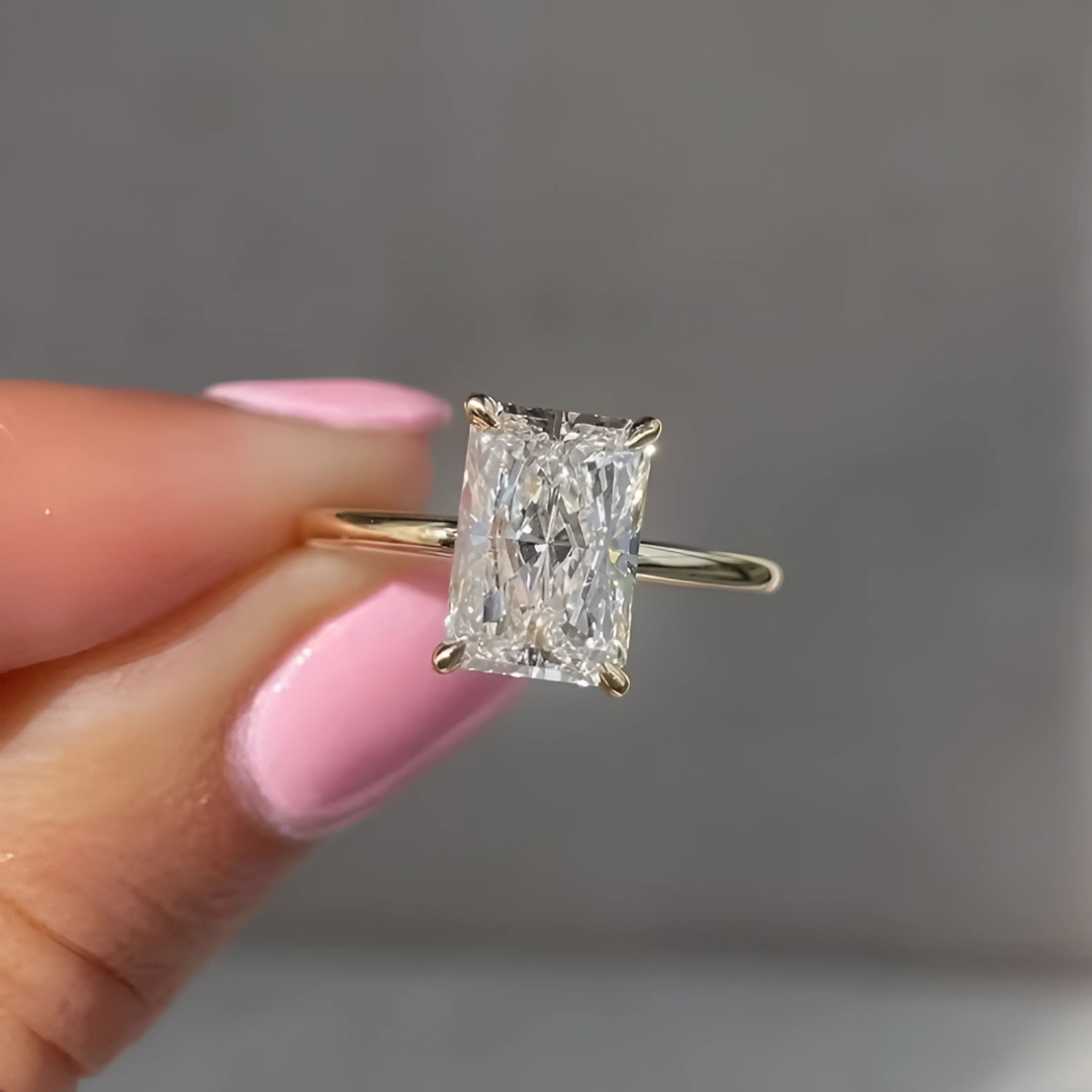 Hailey Moissanite Ring